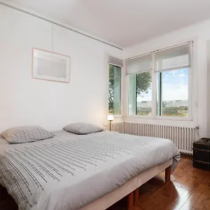 : Hypercentre Apartment